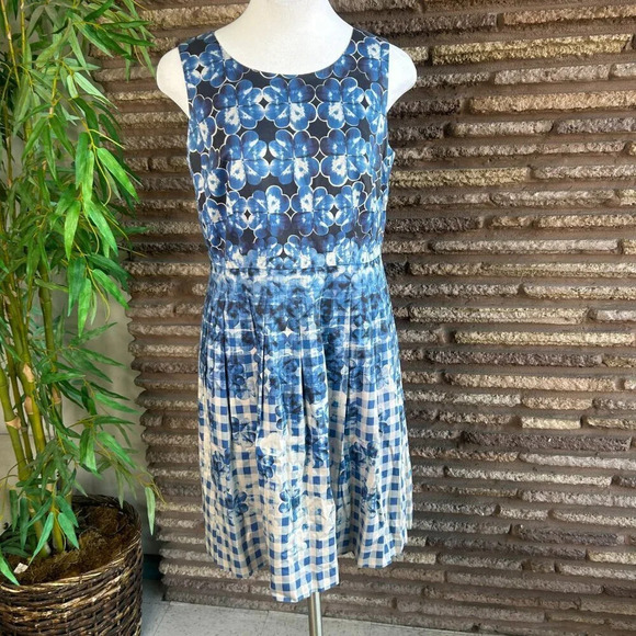 Talbots Blue Floral and Checked Fit and Flare Sleeveless Dress Size 12 Petite - Picture 6 of 6